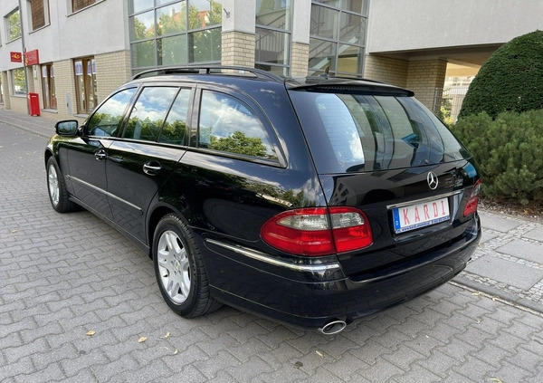 Mercedes-Benz Klasa E cena 29900 przebieg: 276000, rok produkcji 2009 z Baranów Sandomierski małe 781